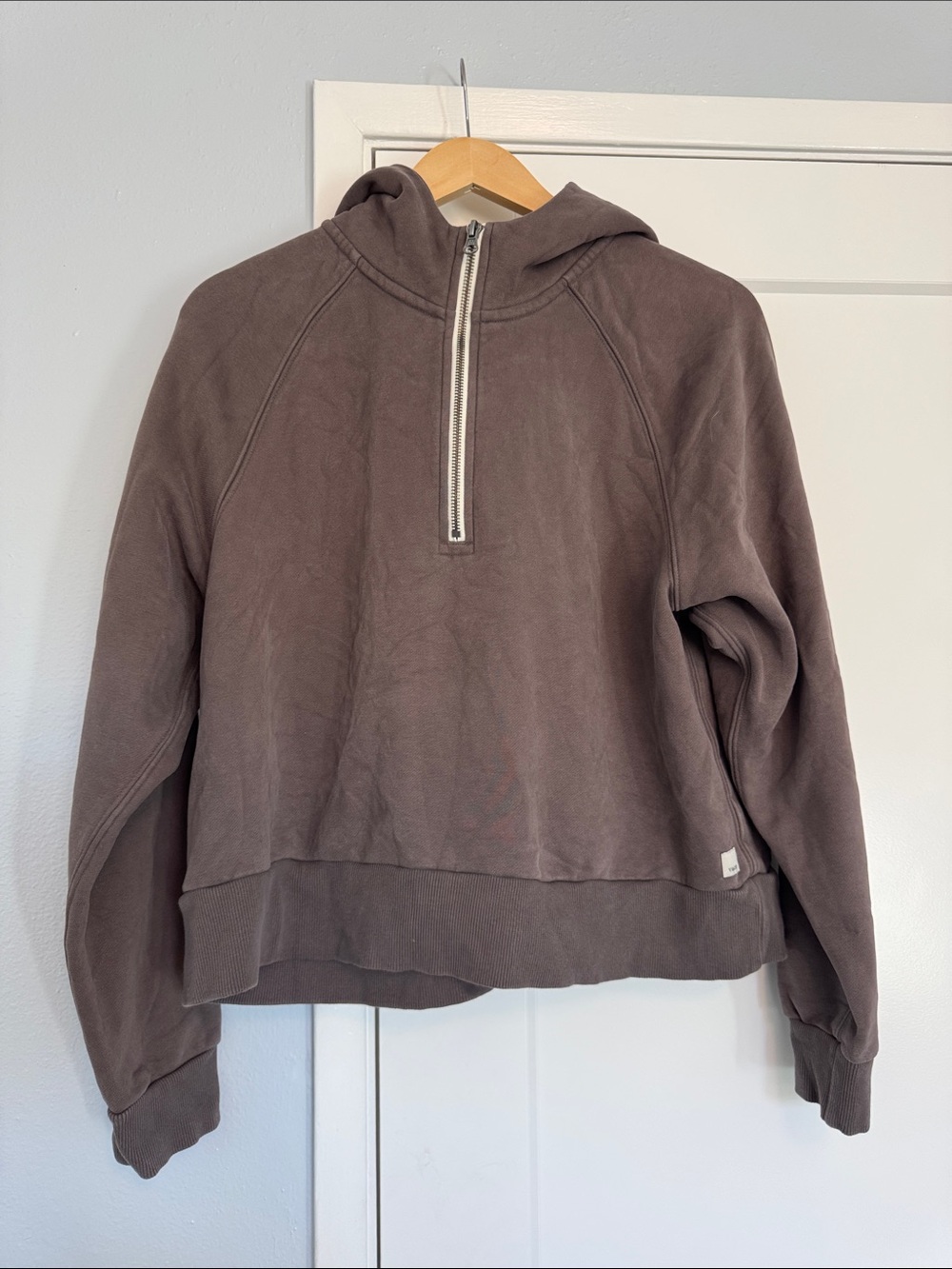 Vuori Women's Hooded Quarter-Zip Sweatshirt